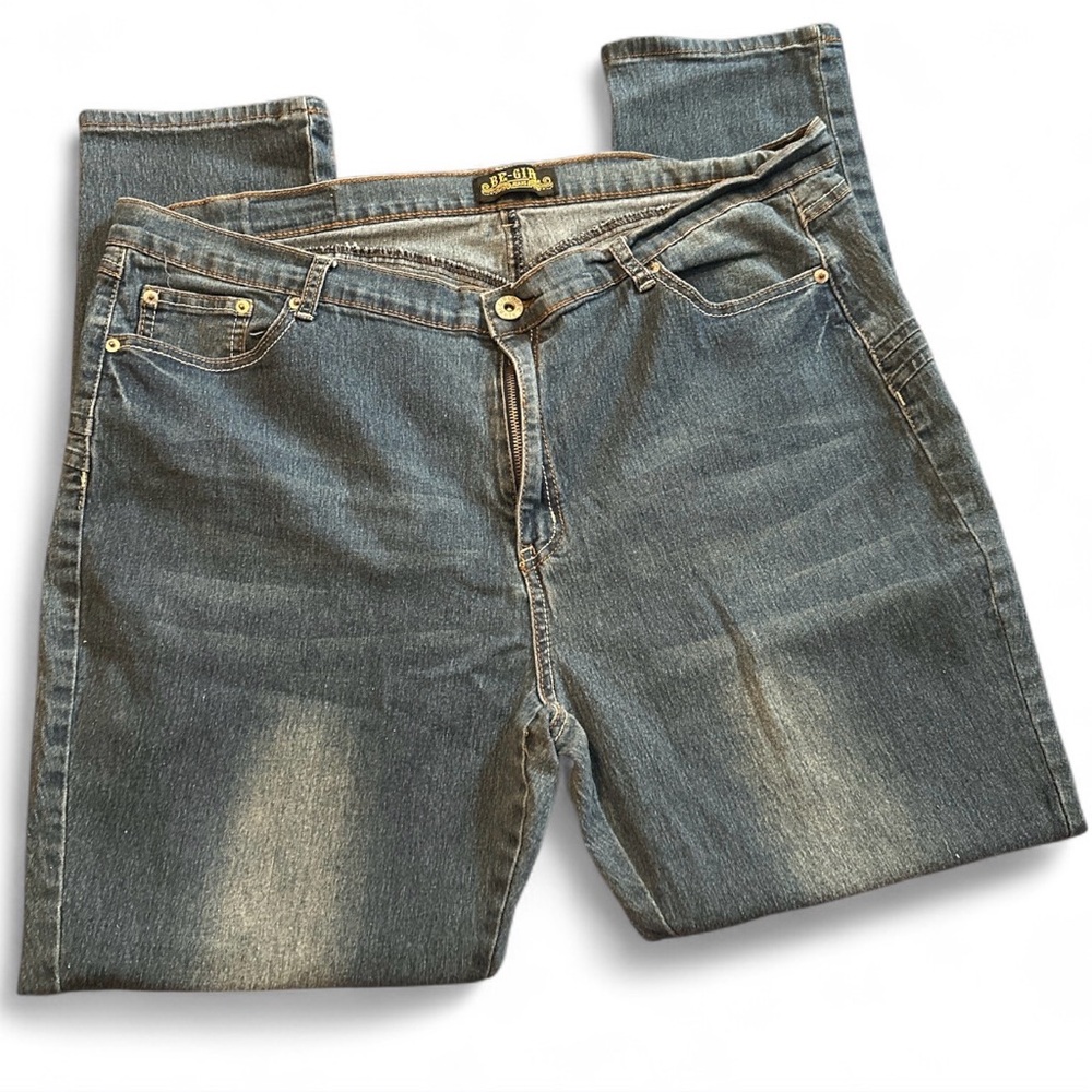 Stylish Blue Straight Leg Jeans